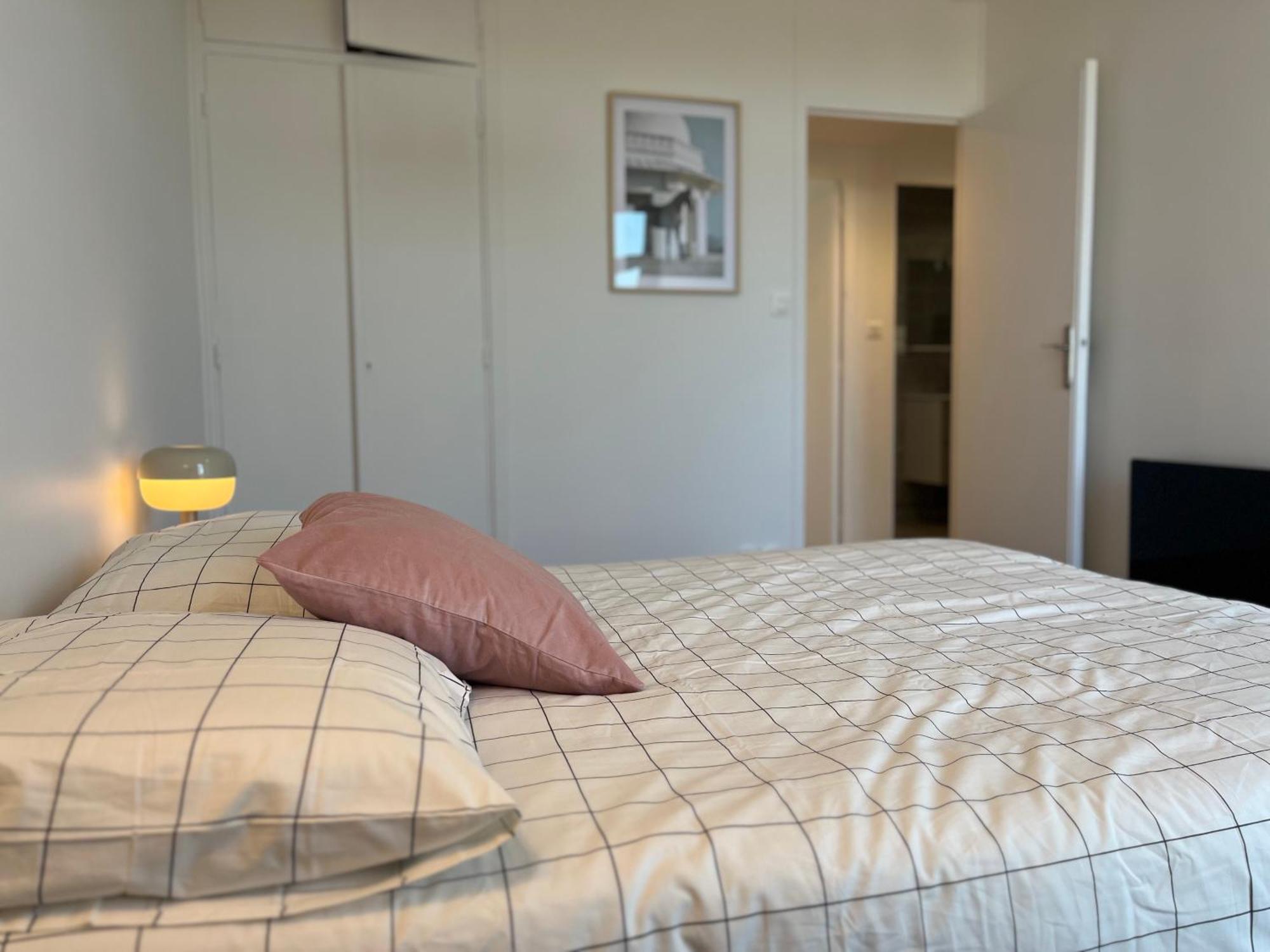 Suite Miramar Брон Экстерьер фото